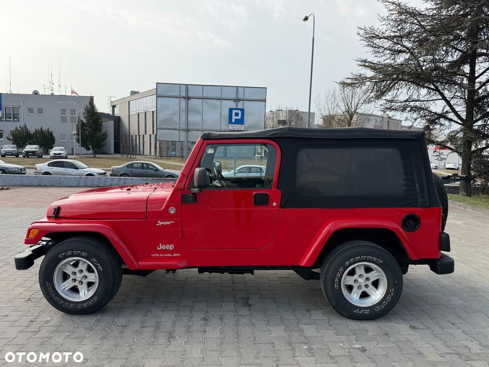 Jeep Wrangler - 7