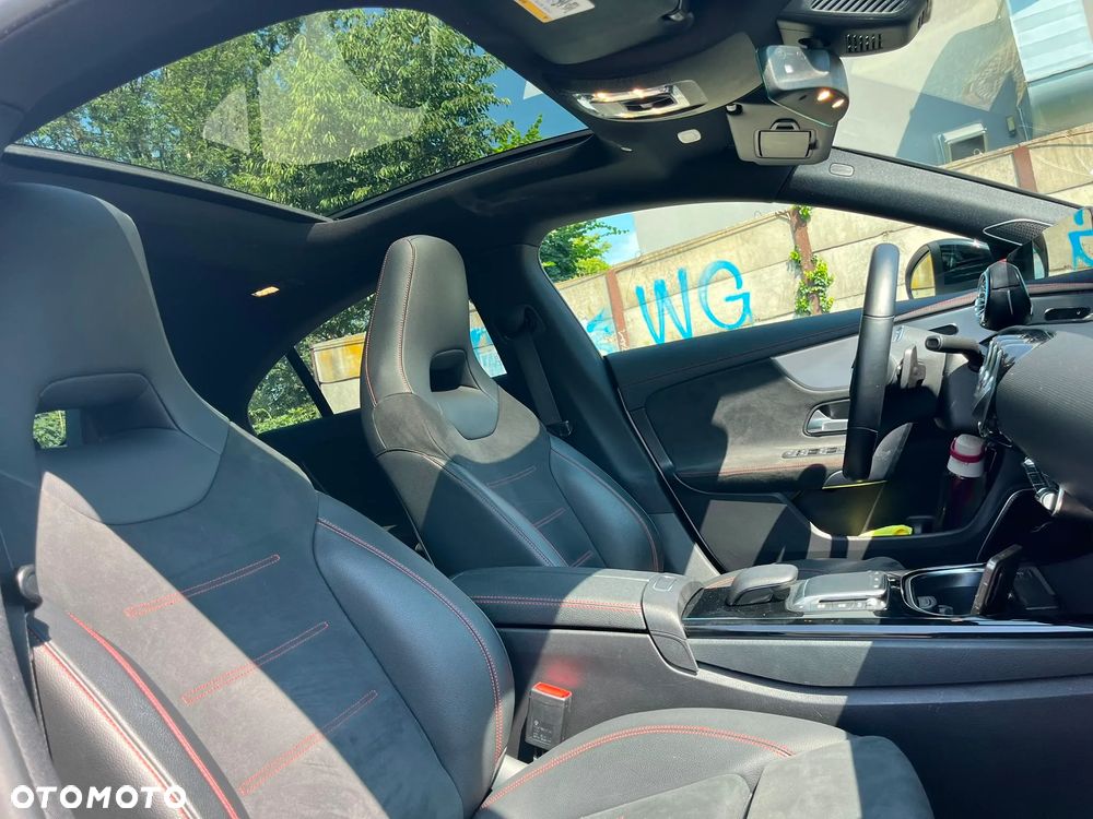 Mercedes-Benz CLA 250 4Matic 7G-DCT AMG Line - 27