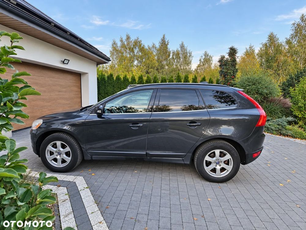 Volvo Xc60 2011 photo 2