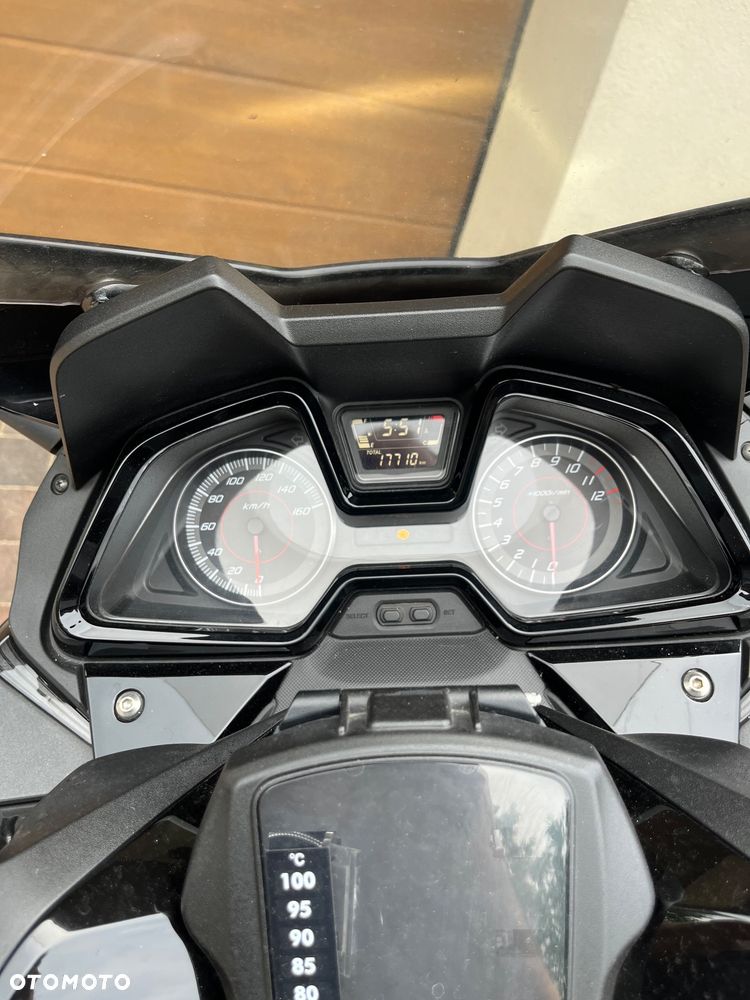 Honda NSS - 6