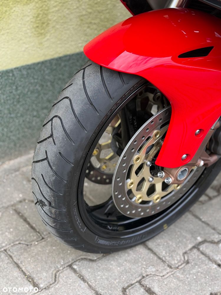 Honda CBR - 29
