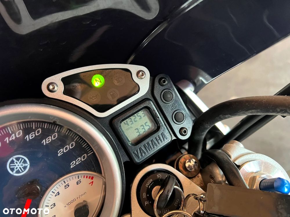Yamaha BT - 15