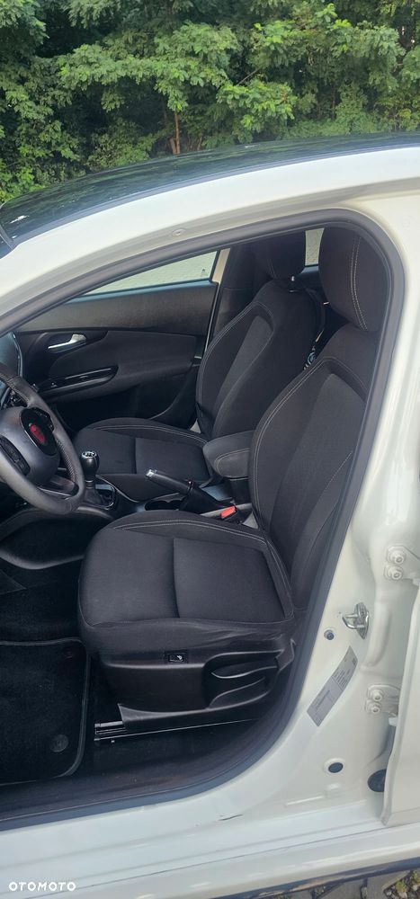 Fiat Tipo 1.3 MultiJet 16v Sport - 8