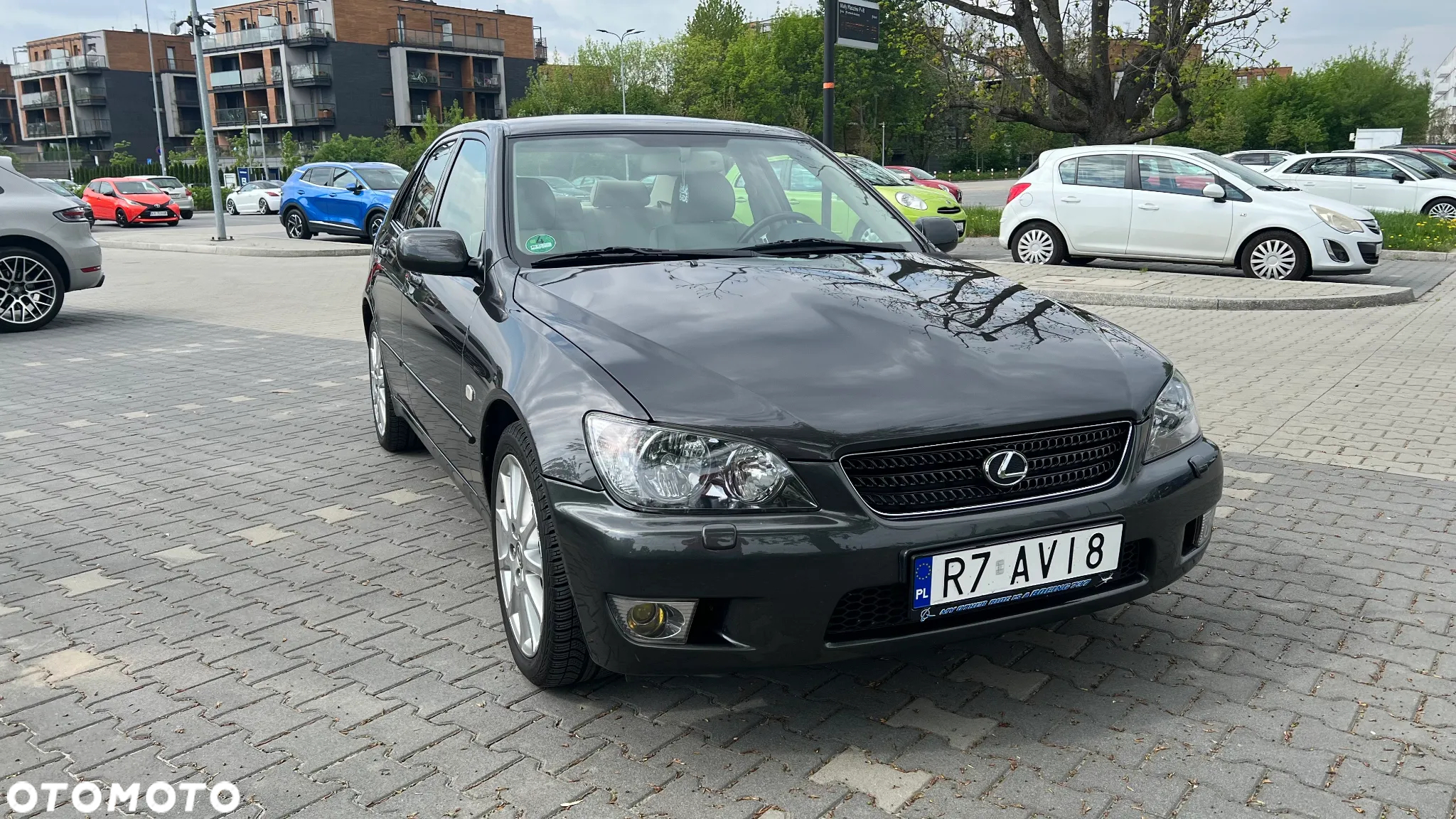 Lexus IS 200 Prestige - 3