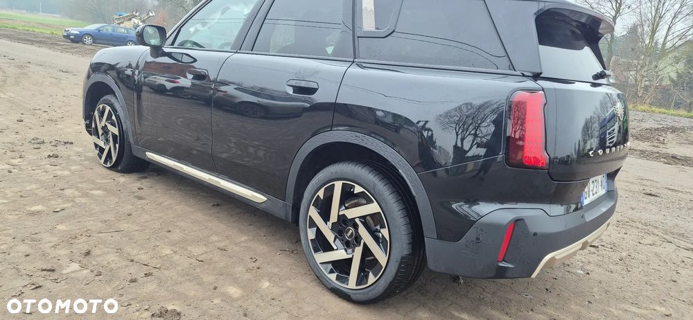 MINI Countryman C mHEV Blackyard - 8