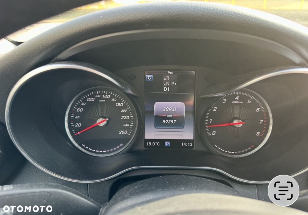 Mercedes-Benz Klasa C 180 9G-TRONIC - 18