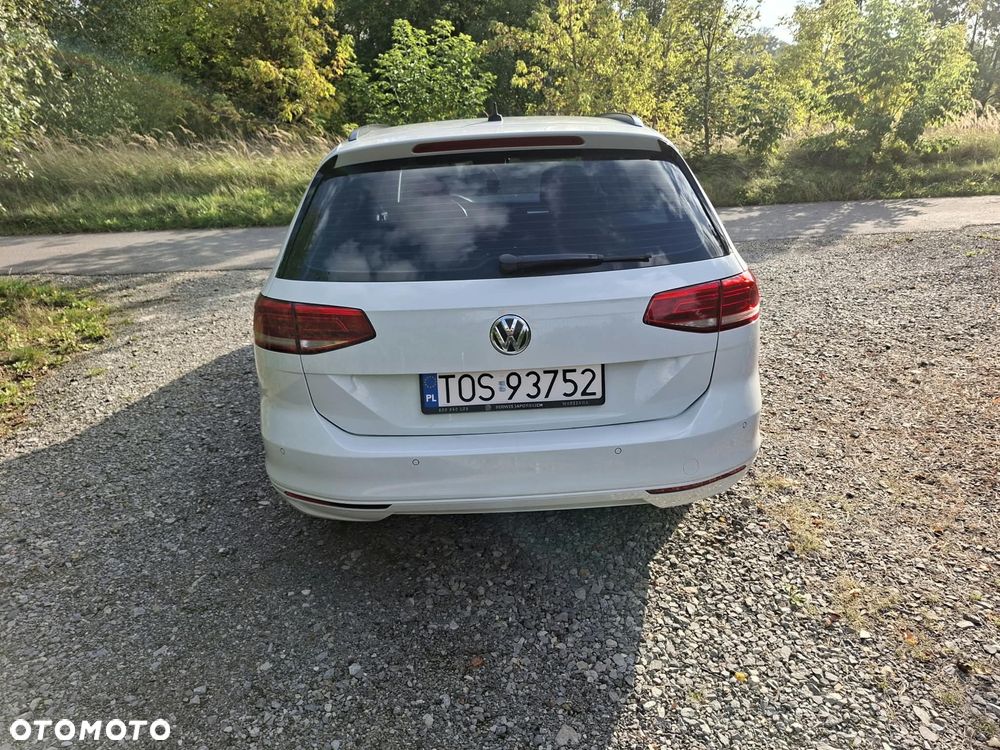Volkswagen Passat - 3