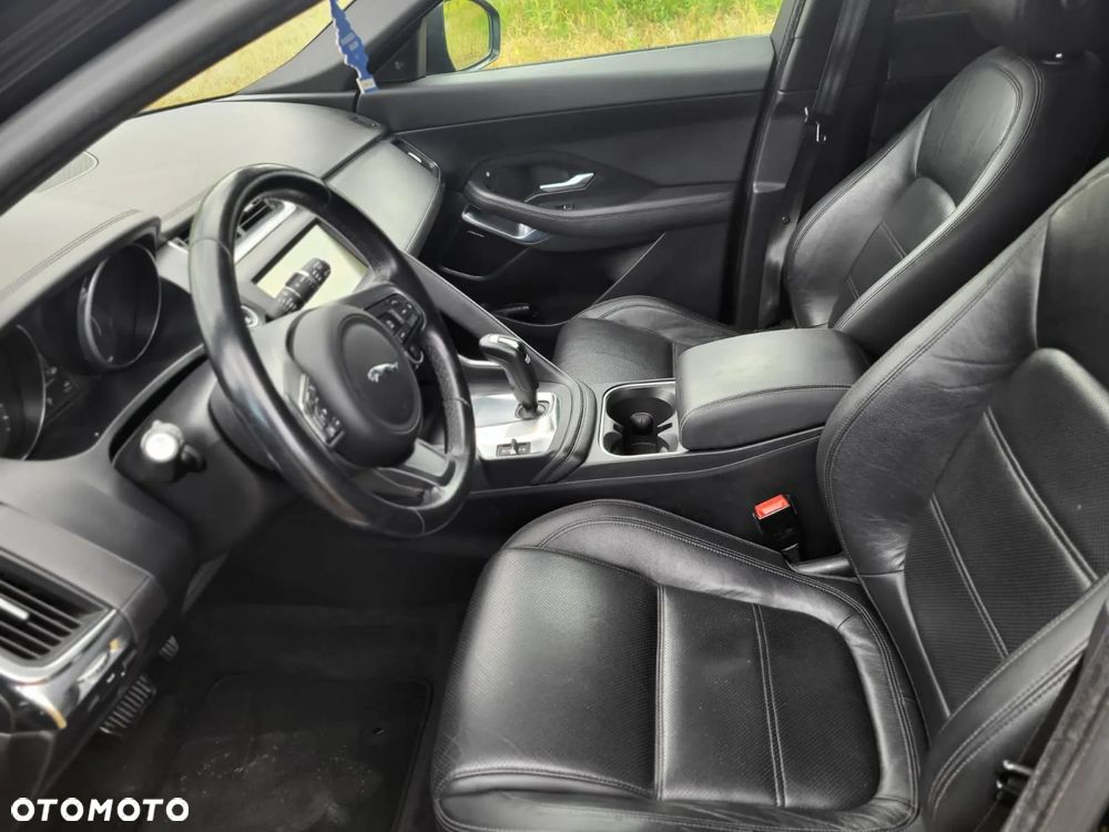Jaguar E-Pace 2.0 i4P AWD R-Dynamic S - 15