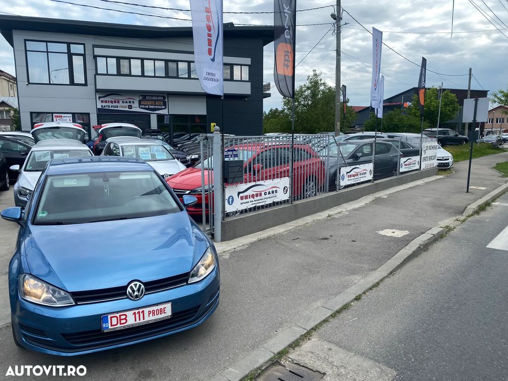 Volkswagen Golf 1.2 TSI BlueMotion Technology Comfortline - 2