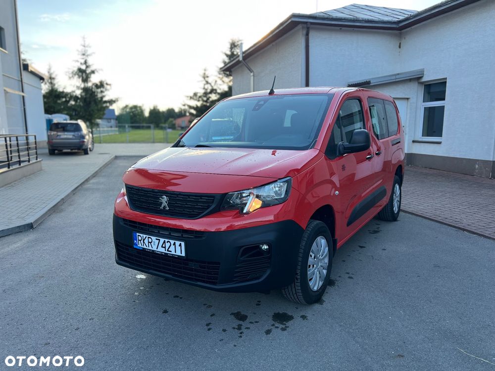 Peugeot Partner Dangel - 8