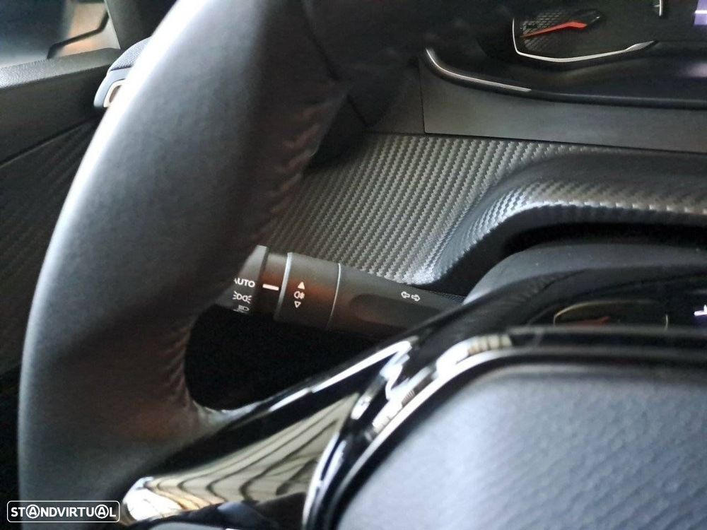 Peugeot 2008 1.2 PureTech Style - 14