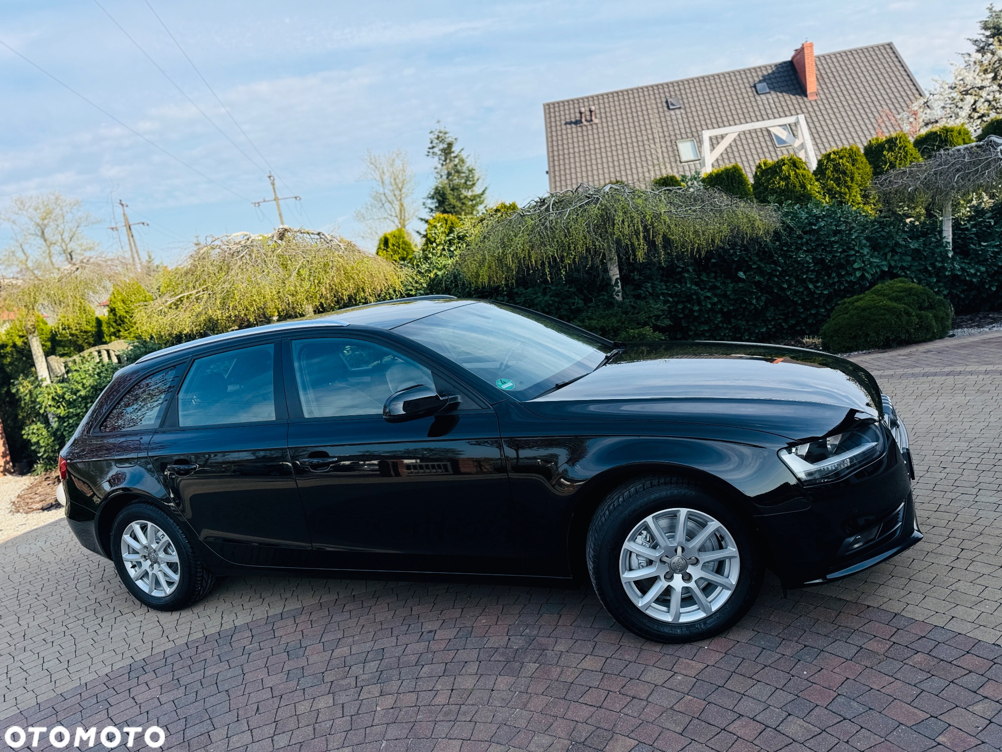 Audi A4 Avant 2.0 TDI DPF multitronic S line Sportpaket - 16