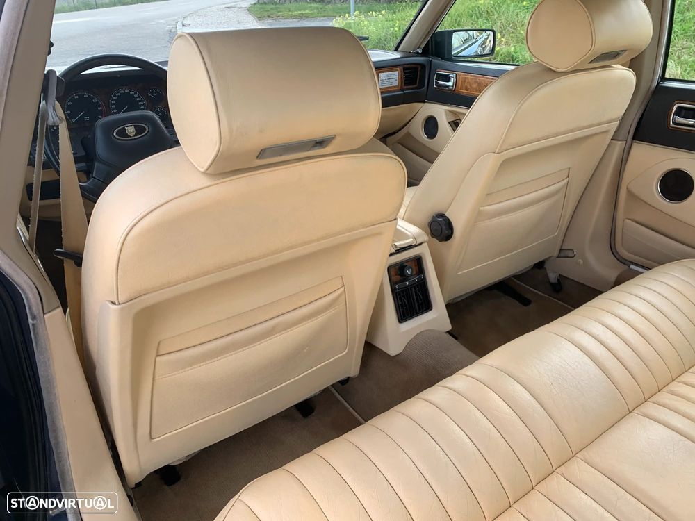 Jaguar XJ XJ6 4.0 - 21