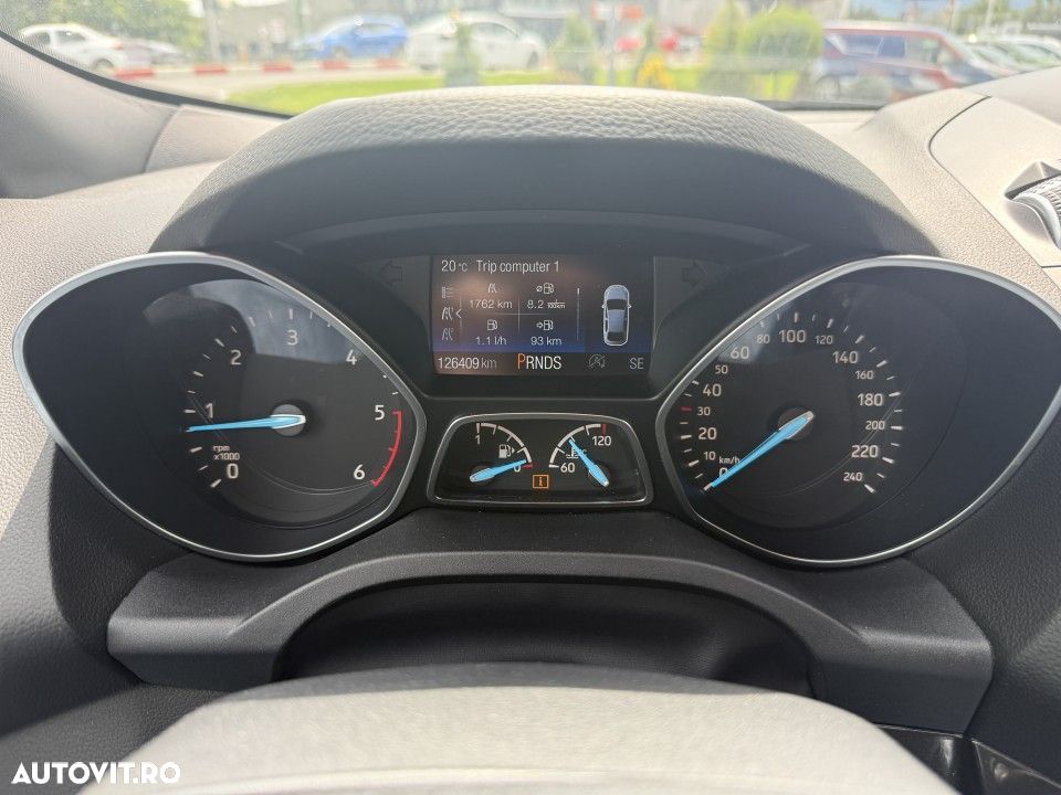 Ford Kuga 2.0 TDCi 4WD Powershift ST-Line - 21