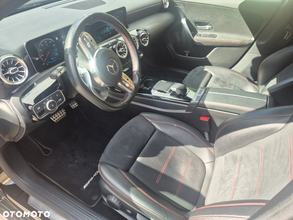 Mercedes-Benz Klasa A 220 4Matic 7G-DCT AMG Line - 10