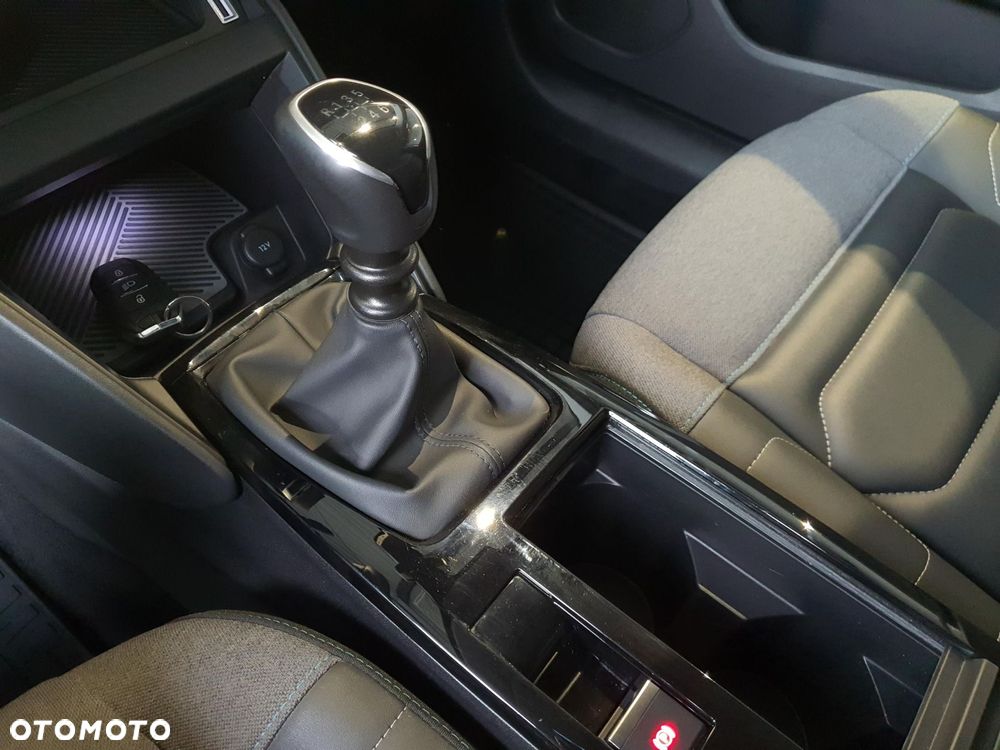 Citroën C4 1.2 PureTech Shine S&S - 16