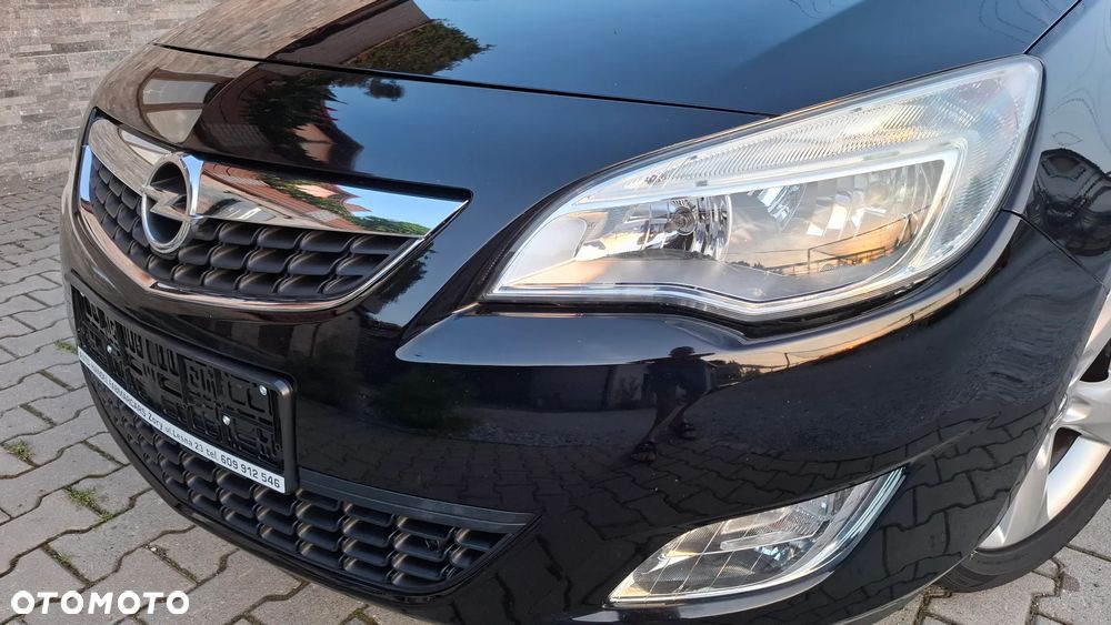 Opel Astra 1.6 Turbo Edition Sport - 12