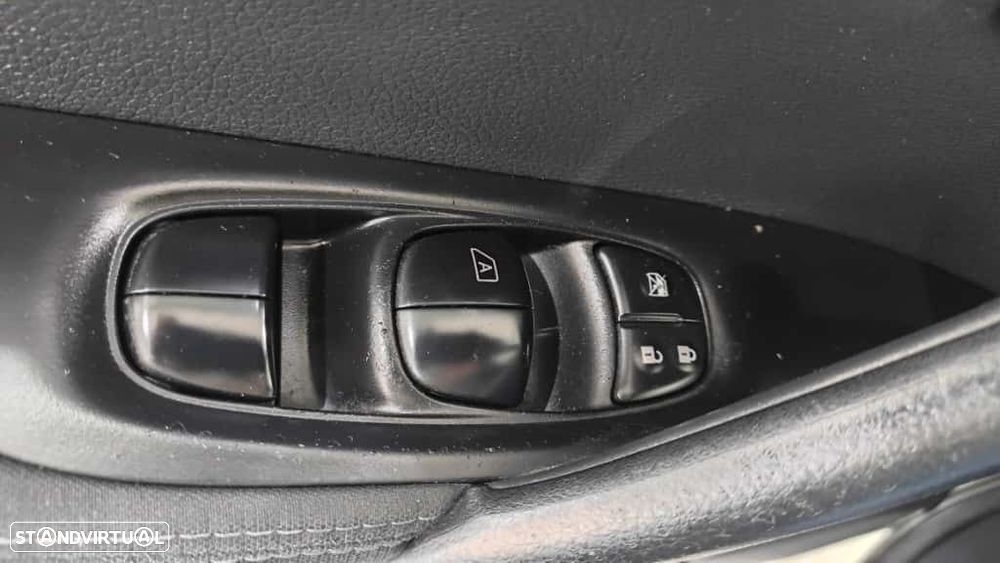 Nissan Qashqai 1.5 dCi Tekna Sport 17 - 48