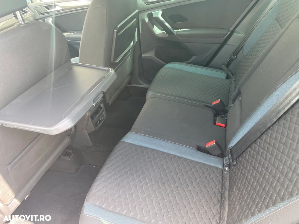 Volkswagen Tiguan - 8