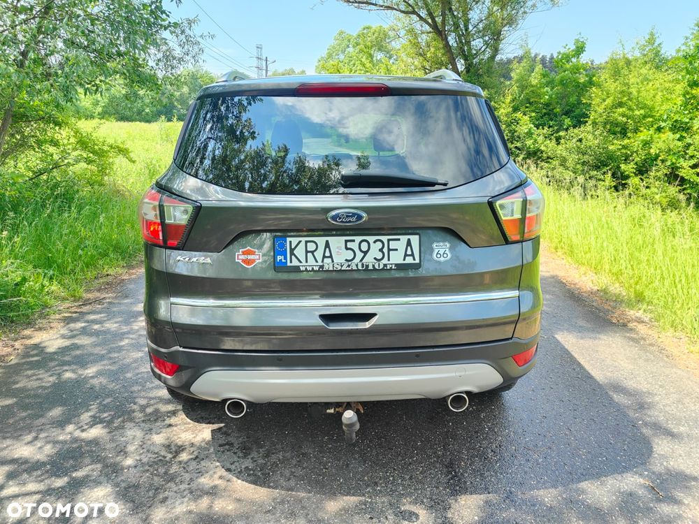 Ford Kuga - 6