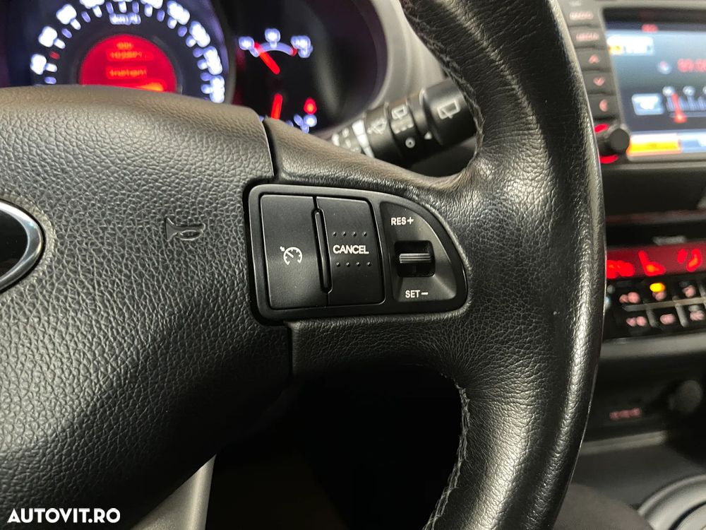 Kia Sportage 2.0 CVVT 4WD Automatik Vision - 21