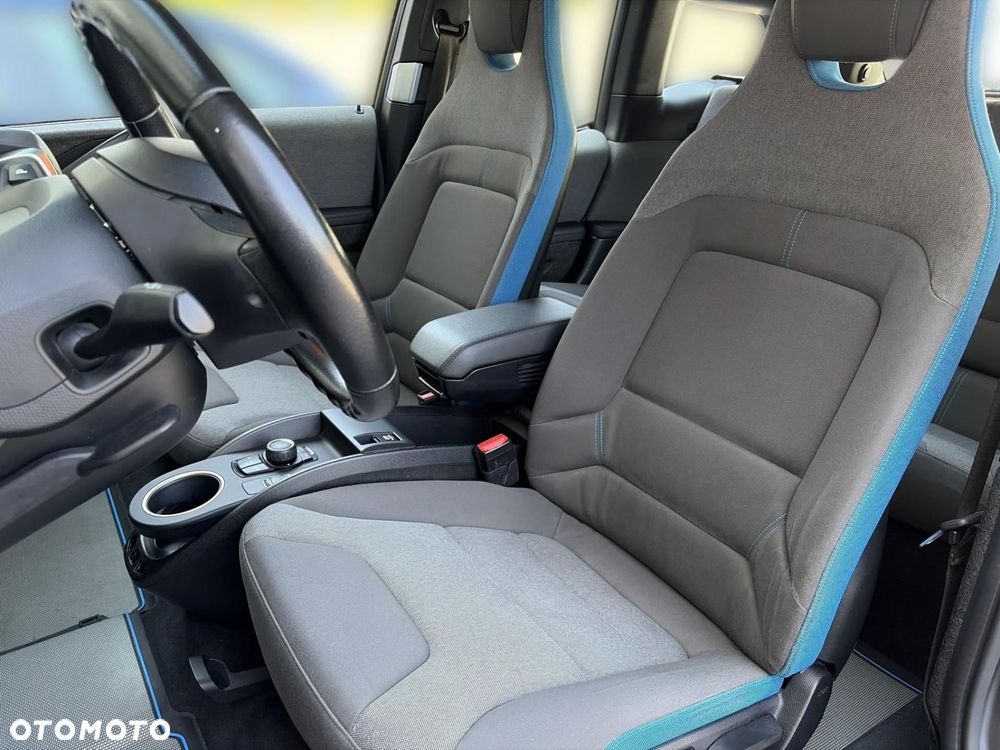 BMW i3 - 8