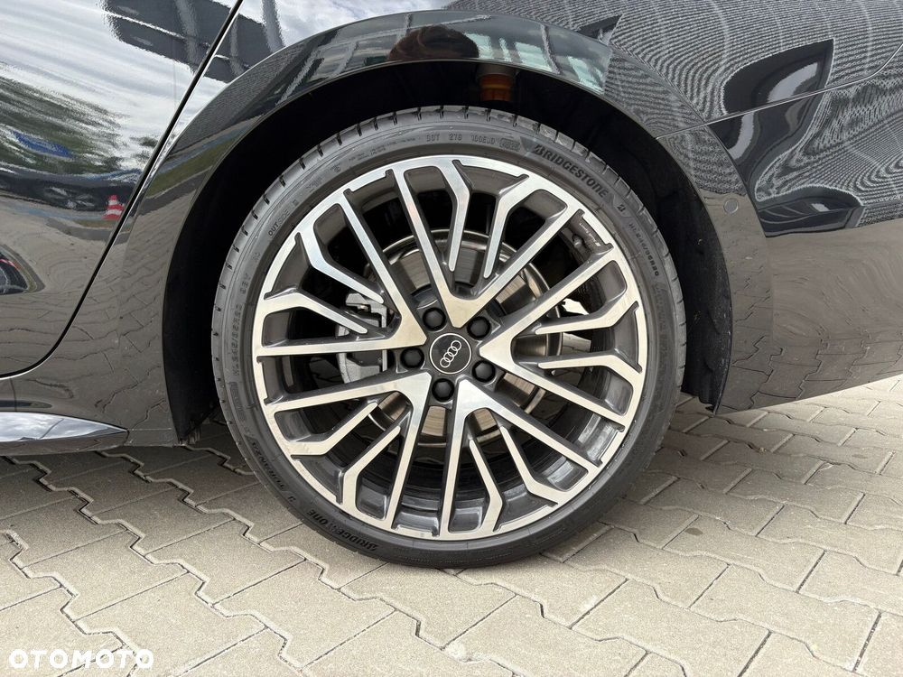 Audi A5 Limousine - 6