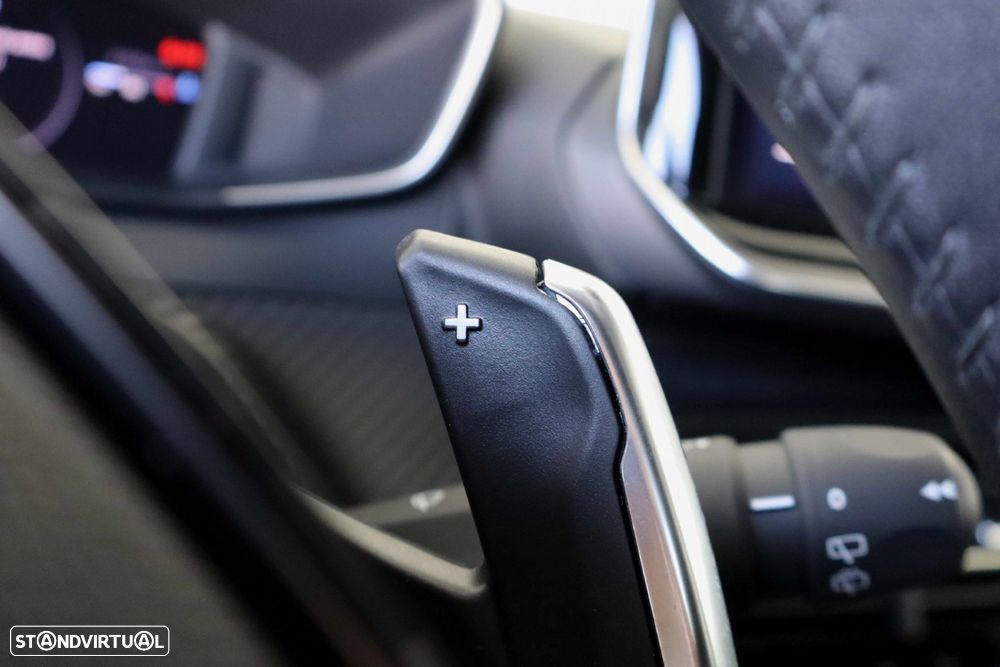 Peugeot 208 1.2 Hybrid Allure e-DCS6 - 16