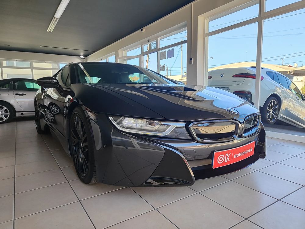 BMW i8 Standard