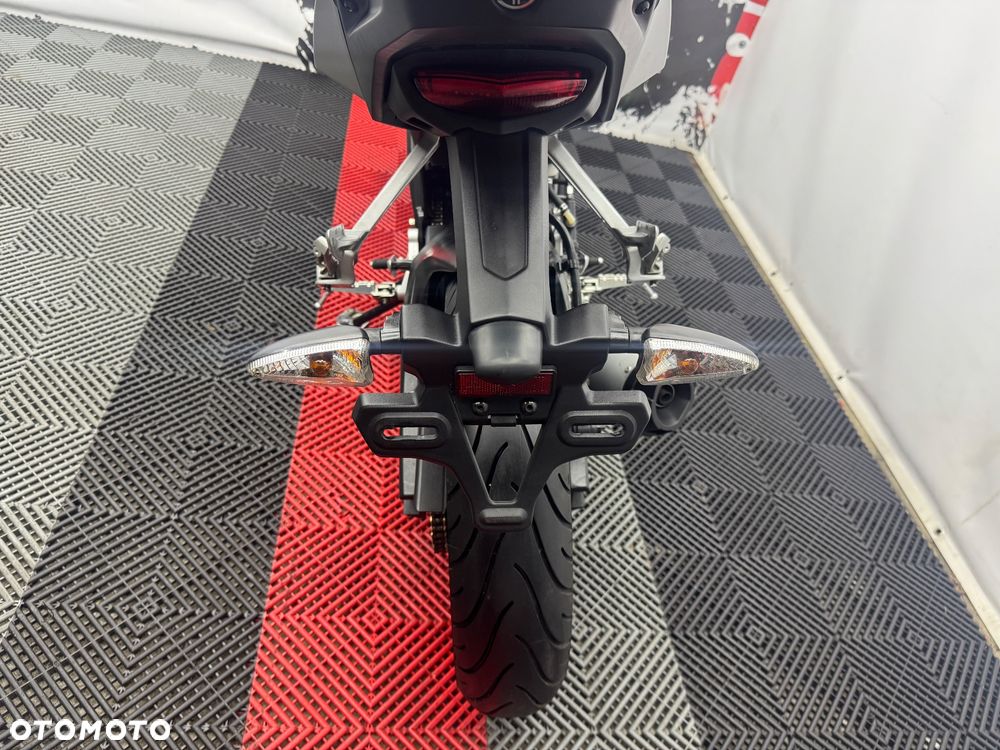 Yamaha MT - 20