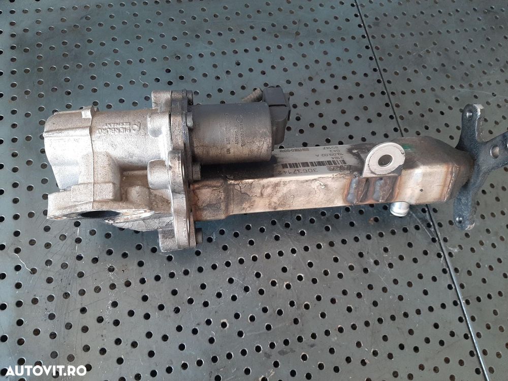 Racitor gaze cu egr 2.4 d5 xc volvo xc70 cross country 295 v70 2 285 s80 s60 30637142 5341146202t - 4