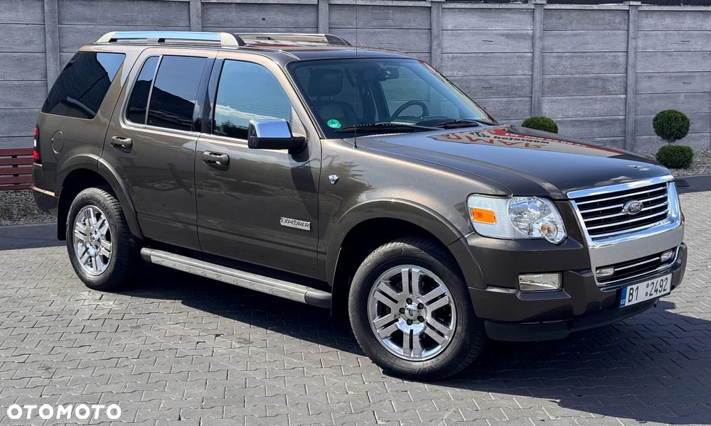 Ford Explorer 4.6 4WD - 10