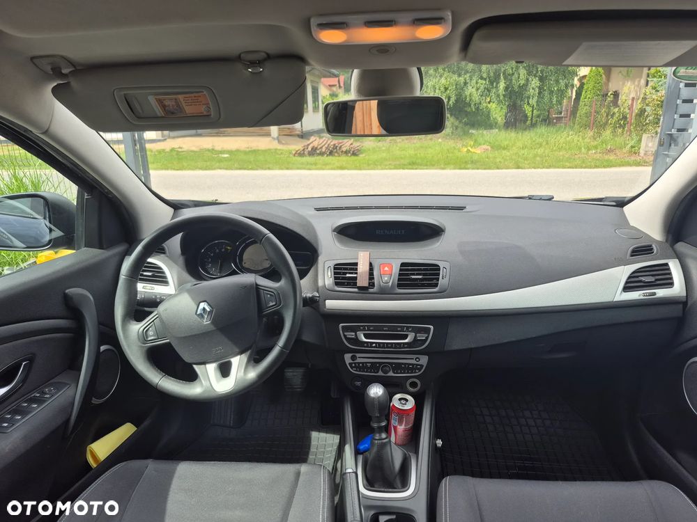 Renault Megane 1.6 16V Authentique Euro5 - 9