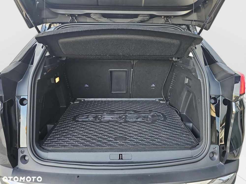 Peugeot 3008 - 23