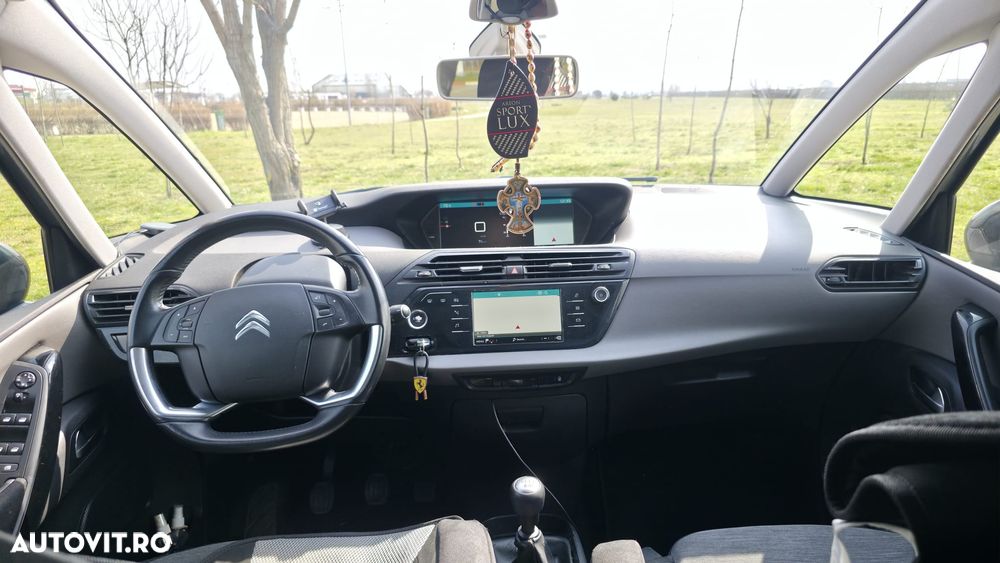 Citroën C4 Picasso - 6
