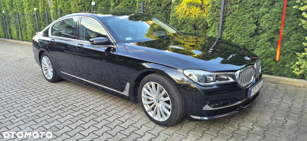 BMW Seria 7 740d xDrive - 9