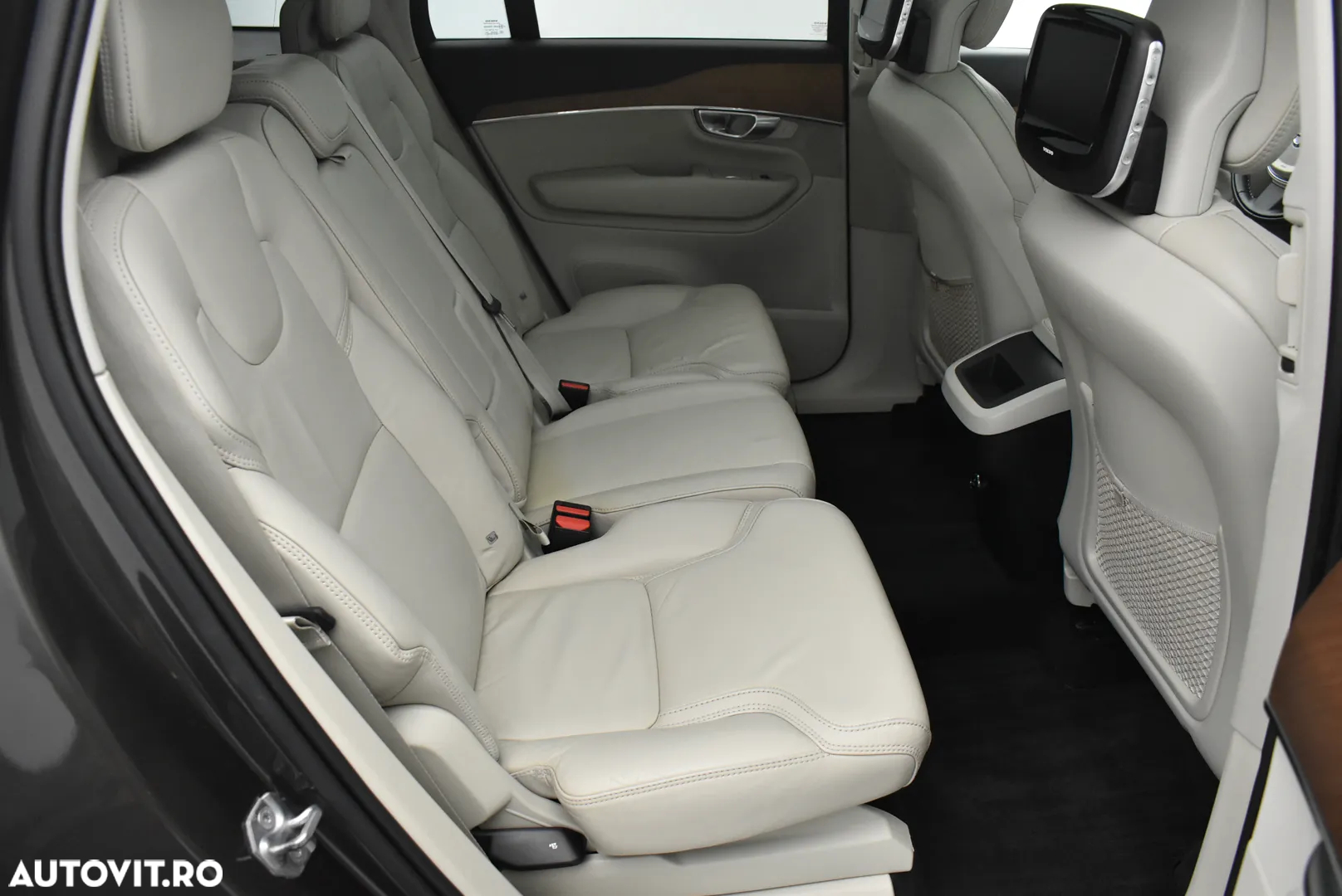 Volvo XC 90 D5 AWD Inscription - 11