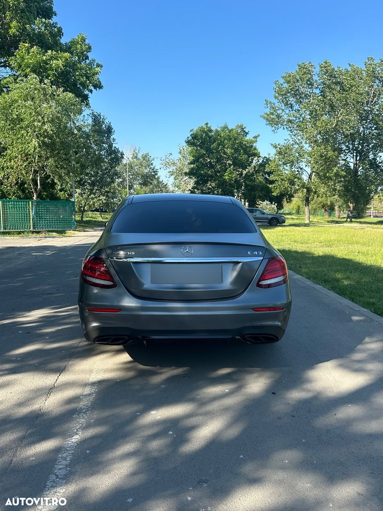 Mercedes-Benz E 43 AMG 4MATIC Aut. - 6