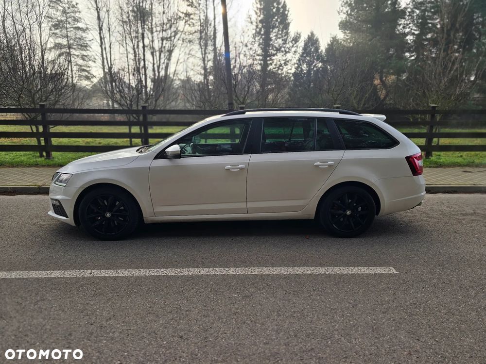 Skoda Octavia 2.0 TDI 4x4 DSG RS - 17