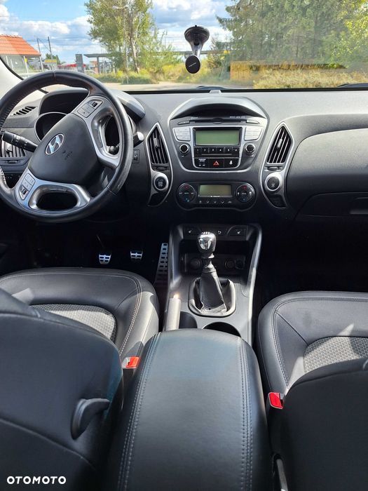 Hyundai ix35 2.0 CRDi 4WD Premium - 9