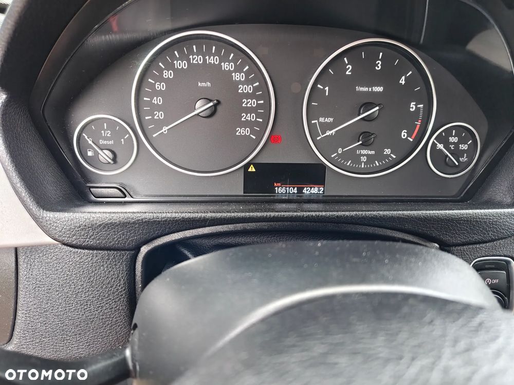 BMW Seria 3 318d - 6