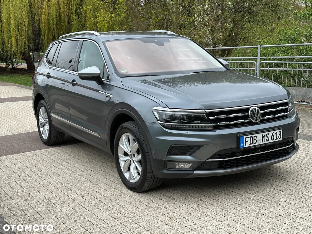 Volkswagen Tiguan - 2