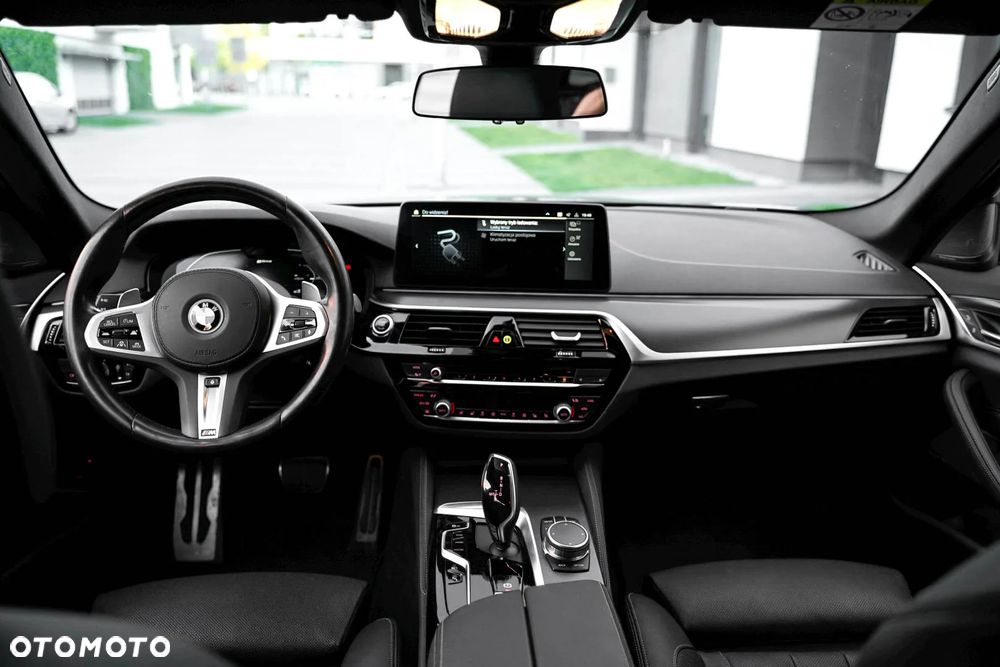 BMW Seria 5 - 28