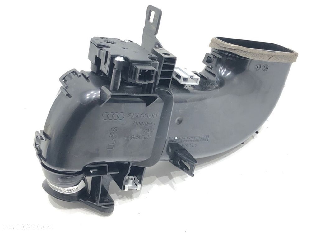 OBUDOWA ROZDZIELACZA NAWIEWU POWIETRZA LEWY  AUDI A8 D5 (4N2, 4N8) 2017 - 2022 60 TFSI Mild Hybrid - 2