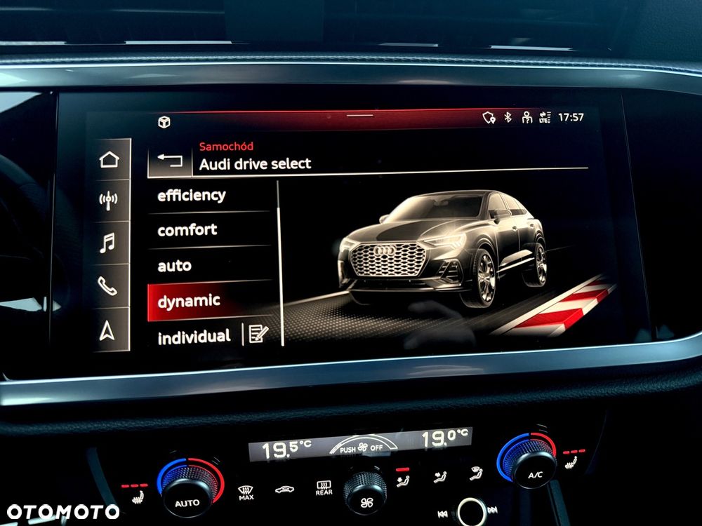 Audi Q3 40 TFSI Quattro S-Line S tronic - 22