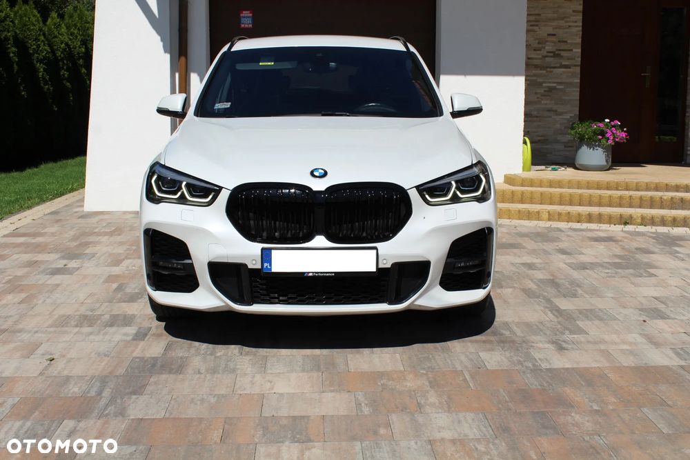 BMW X1 xDrive20i M Sport - 8