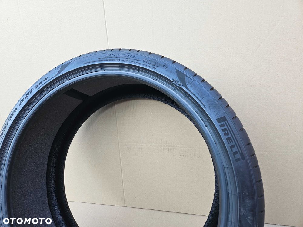 1x OPONA letnia 255/35 R21 PIRELLI P ZERO T1 ELECT 7mm 98W PNCS - 9