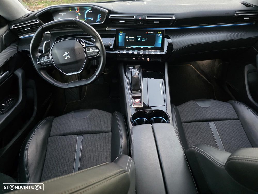 Peugeot 508 1.6 Hybrid Allure e-EAT8 - 28