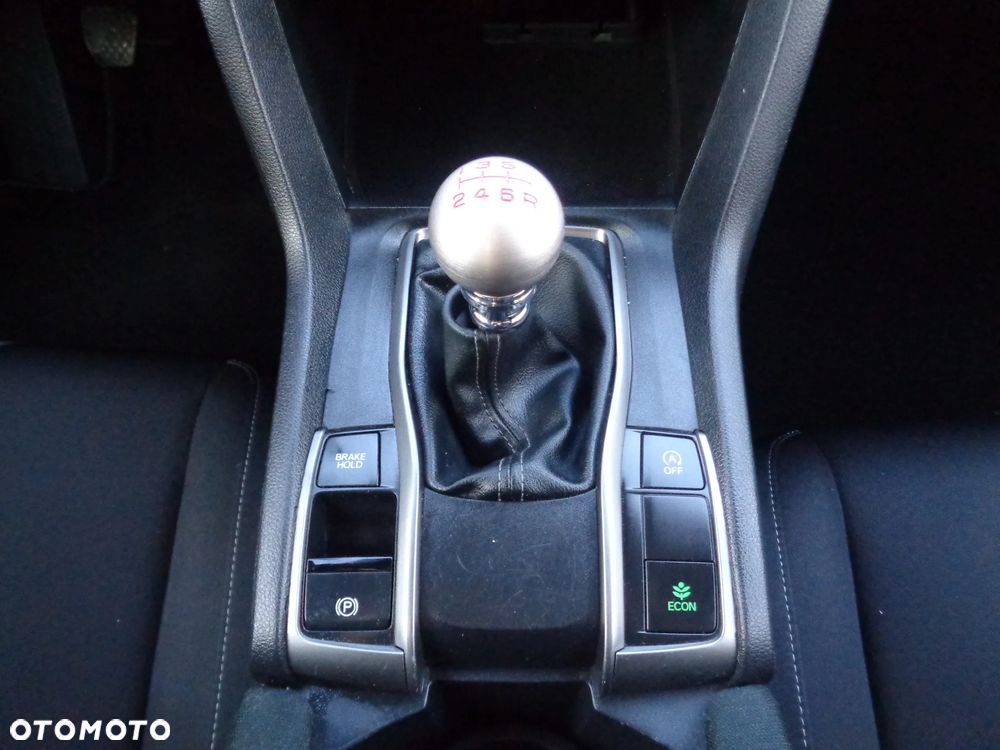 Honda Civic 1.0 T Comfort - 25
