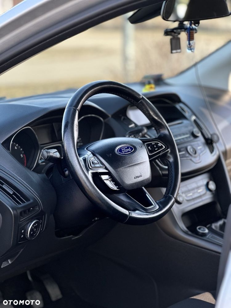 Ford Focus 1.6 TDCi Trend - 6